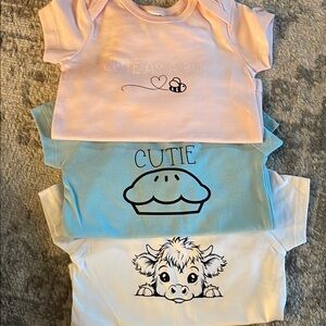 Cute Baby Onesies Set